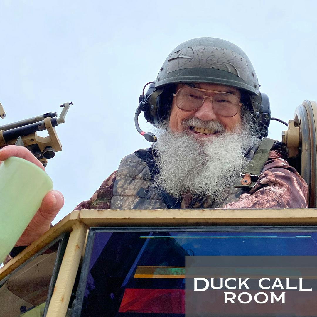 Uncle Si Was Busted for Racing Tanks at Fort Knox