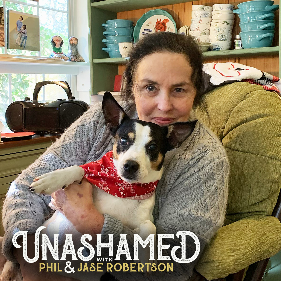 Ep 657 | Miss Kay & New Bobo’s Emergency Vet Visit & Protecting the Family Jewels