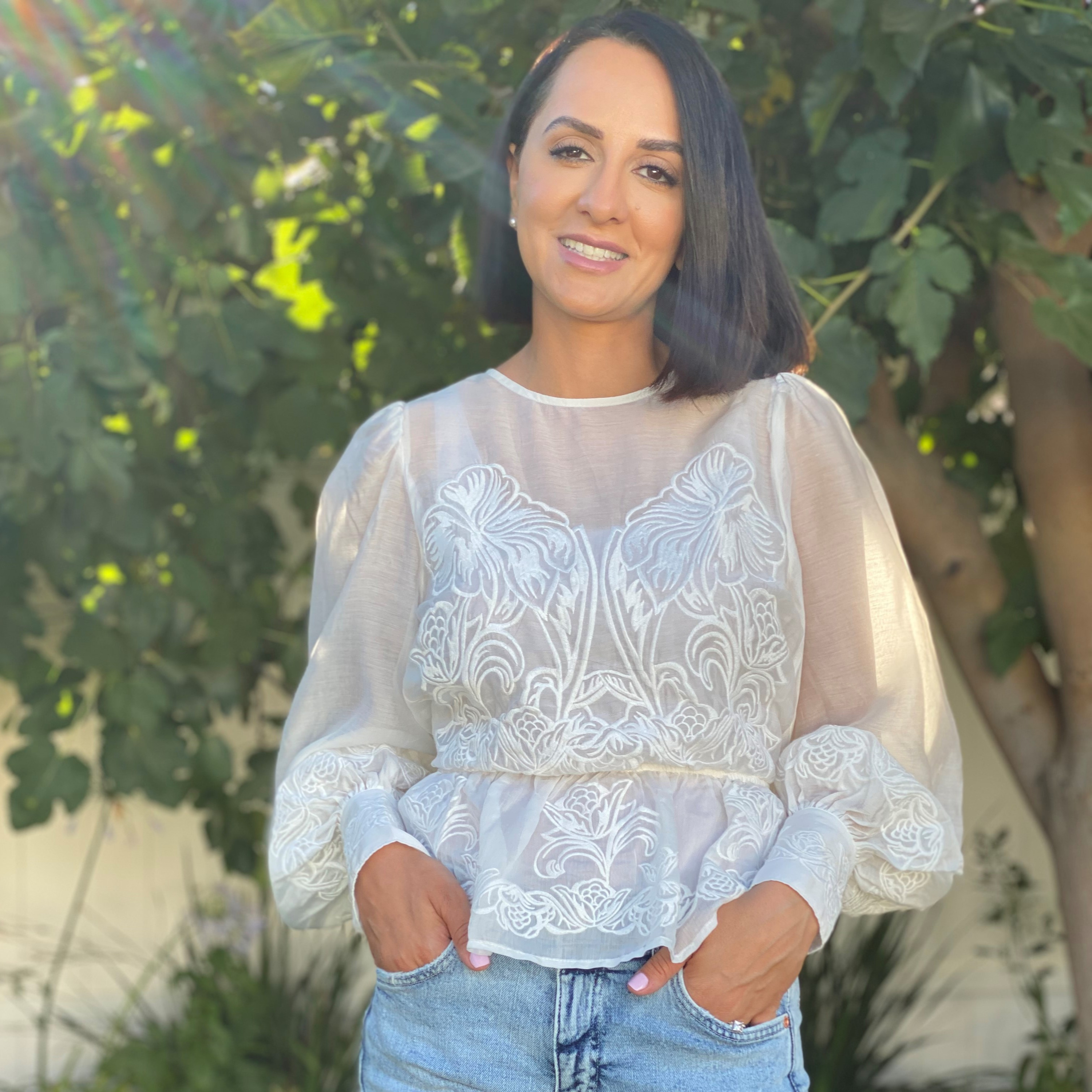 020 - To Talk Armenian | Armine Bazikyan, Social Entrepreneur episode artwork