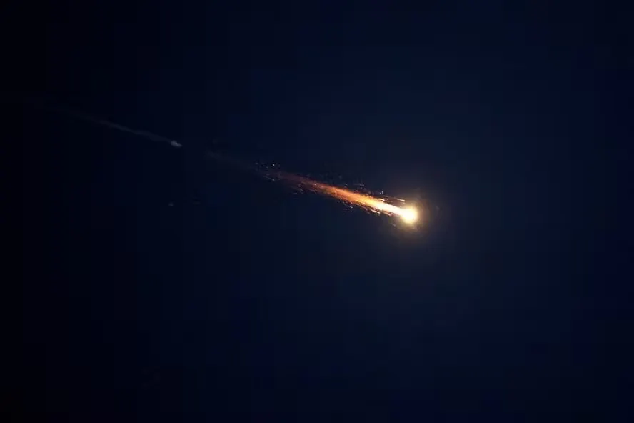 Escalada no Oriente Médio pressiona petróleo e levanta temor de novo choque global, avalia especialista Escalada no Oriente Médio pressiona petróleo e levanta temor de novo choque global, avalia especialista