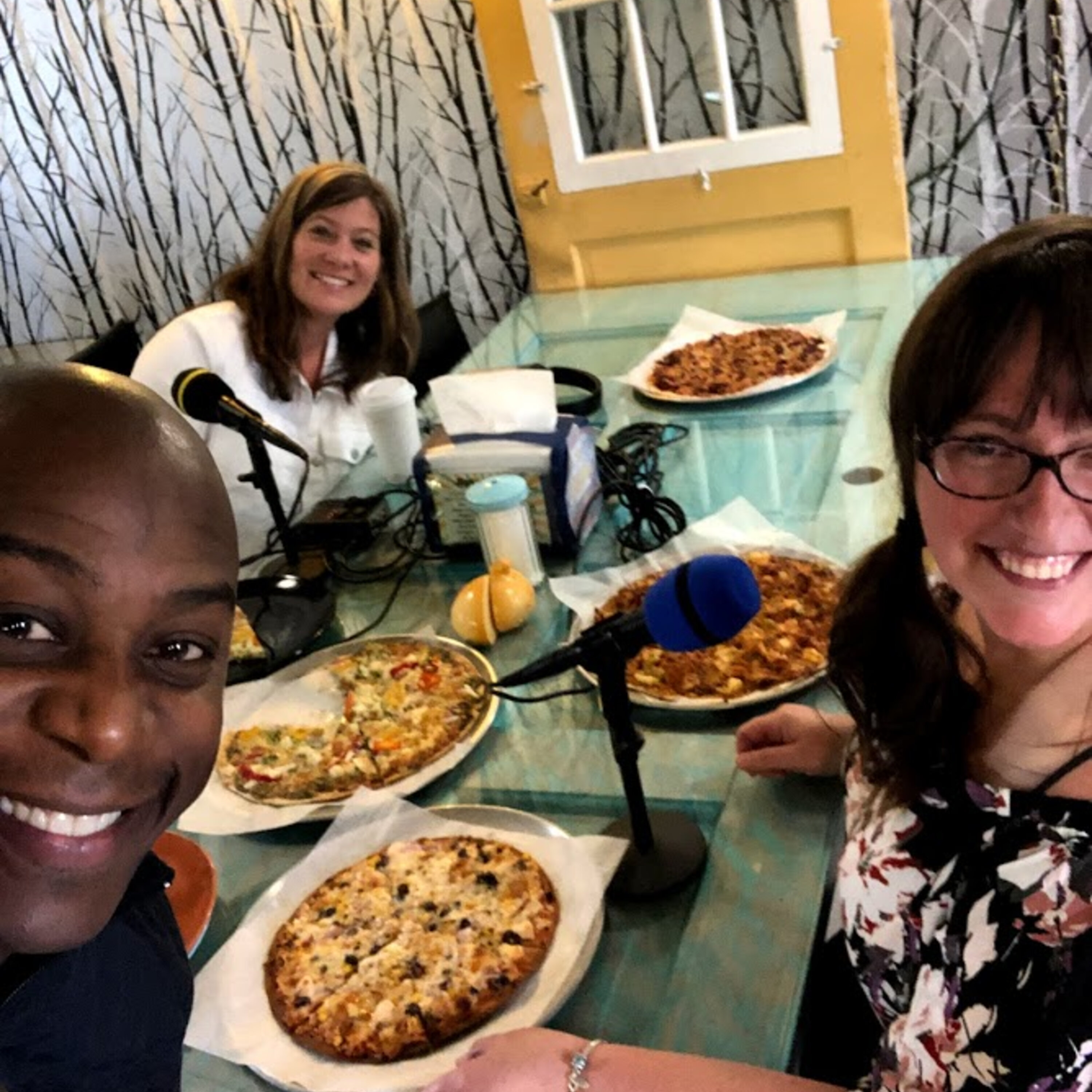 The Main Ingredient w/ Kevin Burgin stops by New B's Cafe in New Bothwell episode artwork